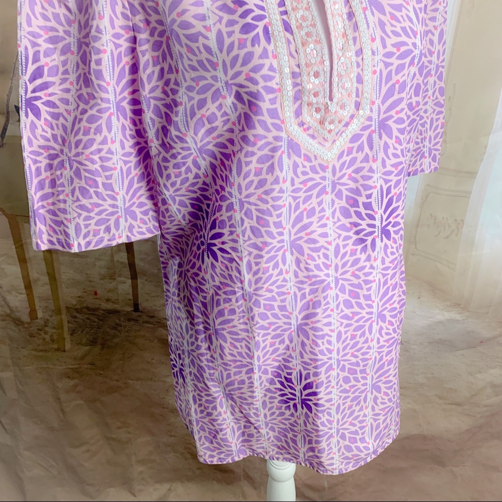NEW Robert Graham Floral Promise Blouse - Picture 5 of 11